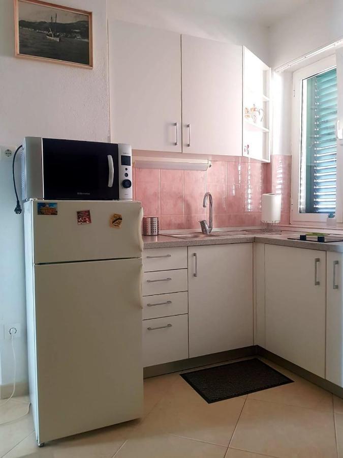Apartment Dalma Подгора Екстер'єр фото