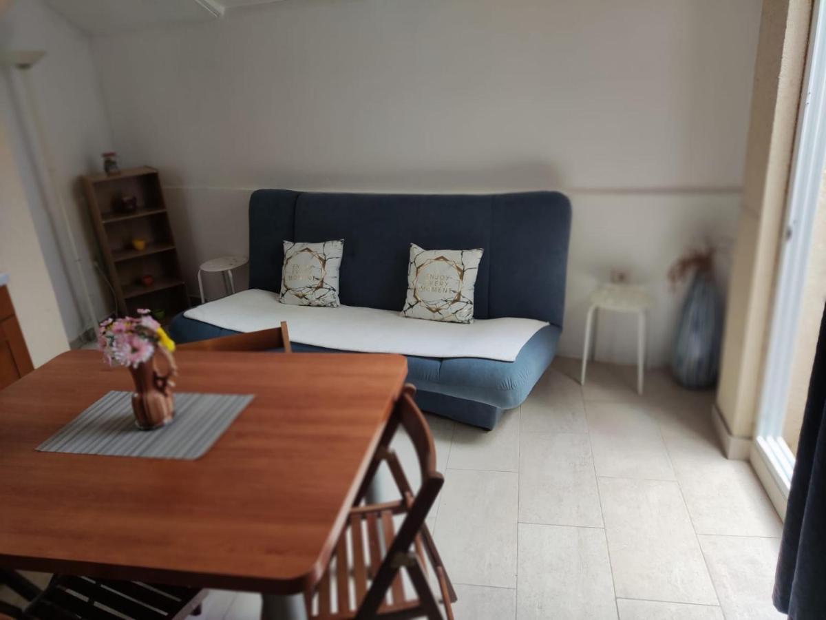 Apartment Dalma Подгора Екстер'єр фото