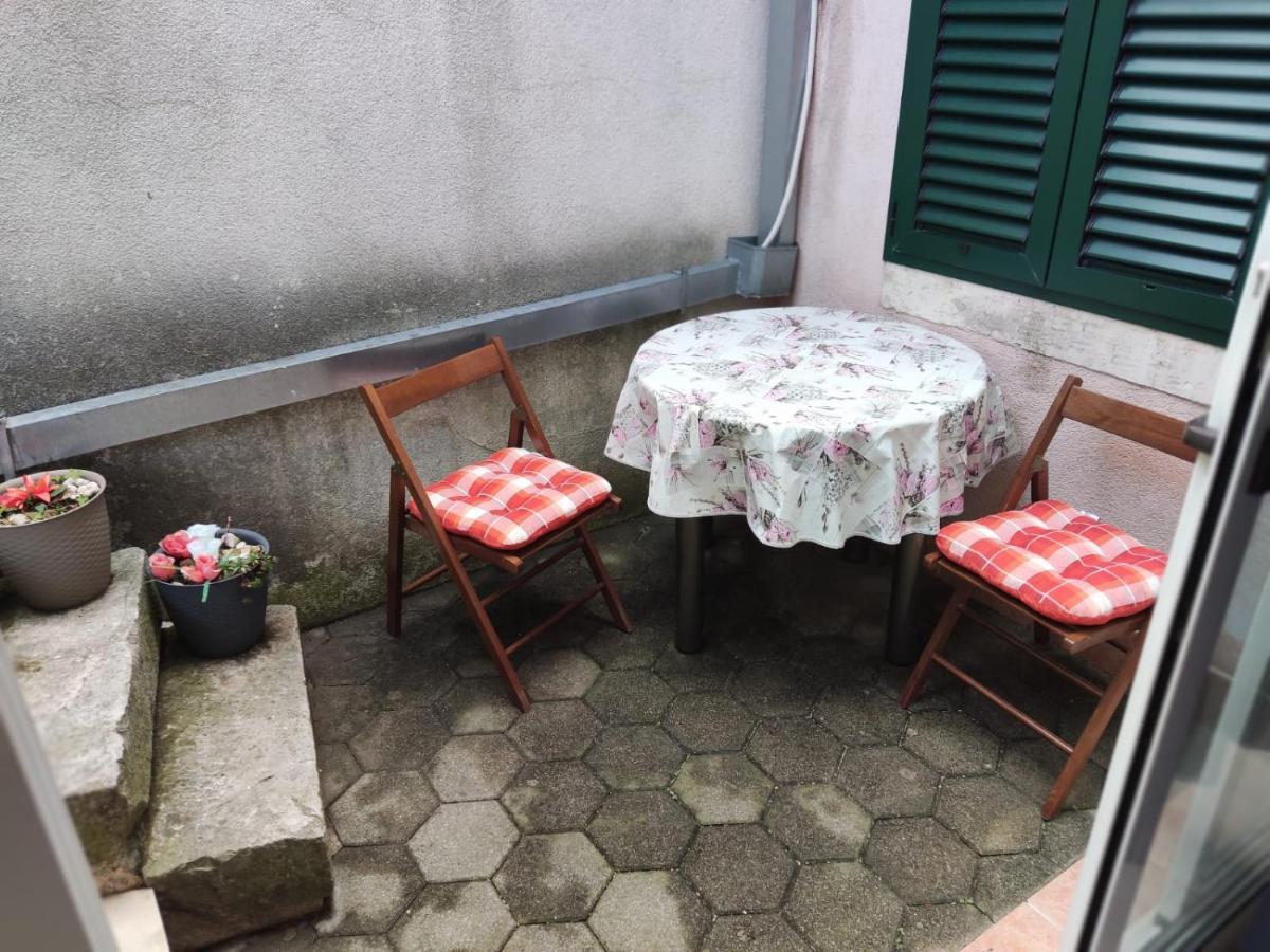 Apartment Dalma Подгора Екстер'єр фото