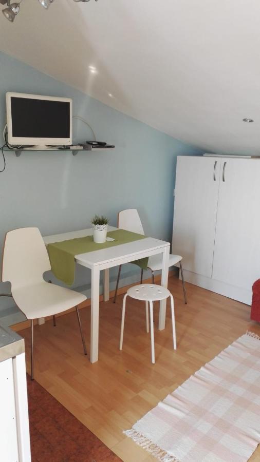 Apartment Dalma Подгора Екстер'єр фото
