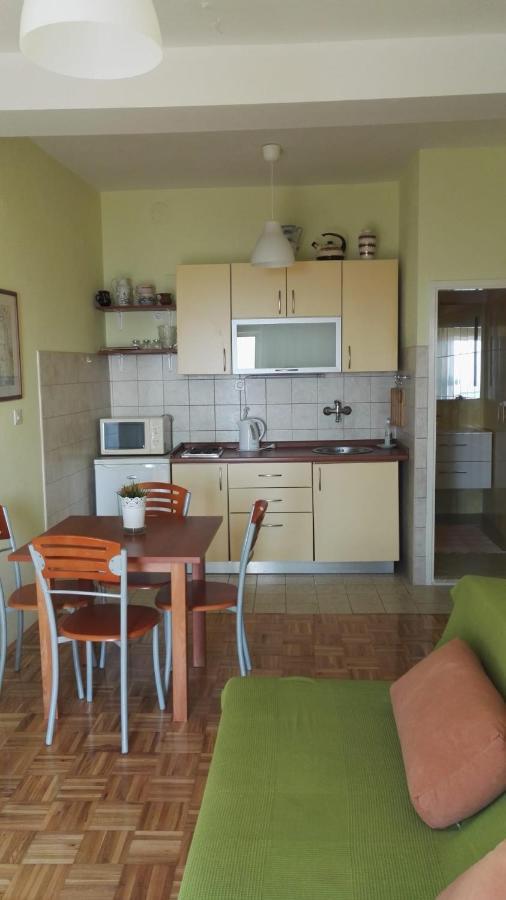 Apartment Dalma Подгора Екстер'єр фото