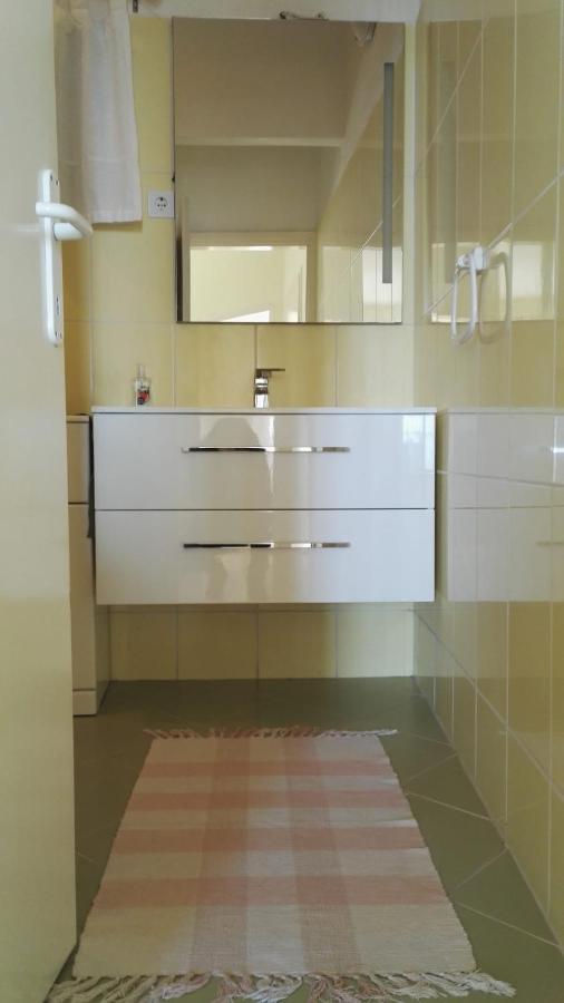 Apartment Dalma Подгора Екстер'єр фото