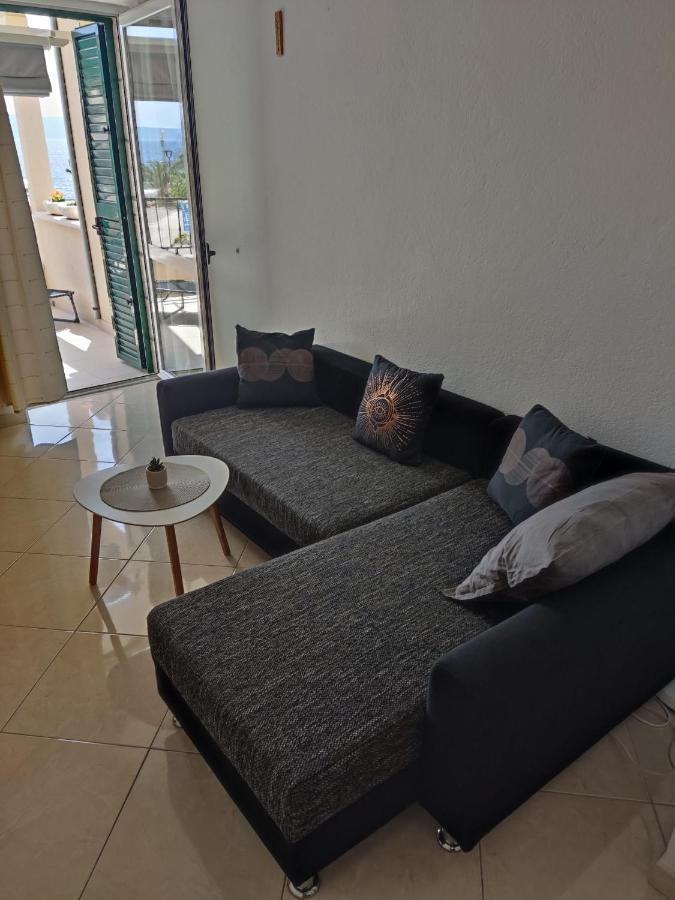 Apartment Dalma Подгора Екстер'єр фото